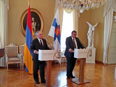 Главы МИД Армении и Финляндии обсудили отношения Еревана и ЕС