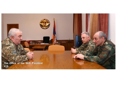 Президент НКР и начальник ГШ ВС Армении обсудили вопросы сотрудничества в сфере армейского строительства