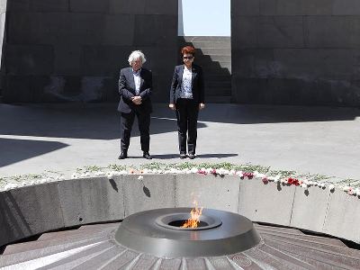 Депутат Европейского парламента посетил мемориальный комплекс «Цицернакаберд» в Ереване