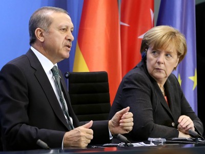 DW: Геноцид армян – спорная тема между Меркель и Эрдоганом