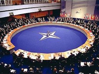 На саммите НАТО в Варшаве обсудят цели участия альянса в войне с ИГ