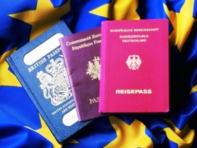 Британцы все чаще обращаются за гражданством стран ЕС