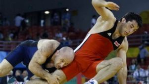 Edgar Yenokyan to face Olympic Champion Khadjimourat Gatsalov