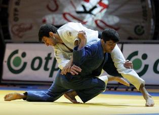 Gor Harutyunyan wins bronze