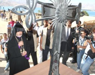 Turkish expert: The cross should have been erected right after the reconstructio