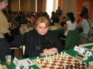 Armenian women’s chess team defeated Macedonia
