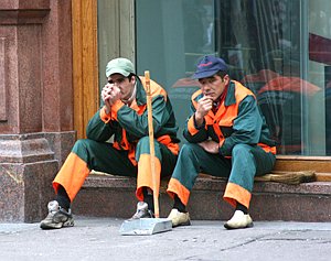 Российских гастарбайтеров из Армении привлекли загадочным словом «патент»