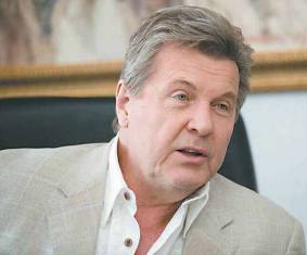 Льва Лещенко срочно прооперировали
