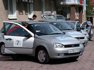 Старушка Lada переходит на коробку «автомат»