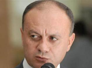 Armenian Defense Minister left for Crimea