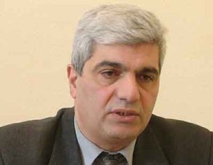Политолог: Трехсторонняя встреча президентов однозначно является полезной