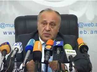 Կառավարությունը որոշել է օգնել Արծվաշենից տեղահանվածներին