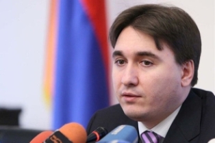 Հայաստանում դեռեւս շարունակում է առաջնահերթ մնալ փախստականների բնակարանային ապահ