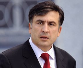 Грузинские уголовницы накормили Саакашвили борщом