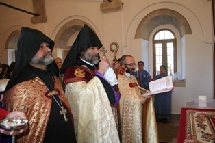 Վերաօծվել է Ճոճկան գյուղի եկեղեցին. գյուղապետը մատաղ է արել