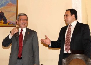 «Հայոց աշխարհ». Ի՞նչ պայմանավորվածություն են ձեռք բերել Արթուր Բաղդասարյանն ու Ս