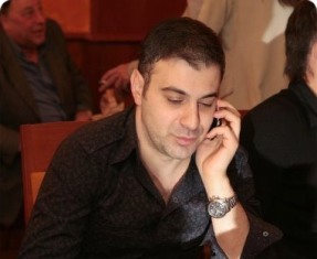 Журналисты подсчитали гонорар Гарика Мартиросяна в новогоднюю ночь