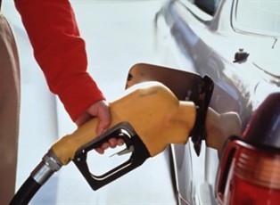 Բենզալցակայանից գողացել էր 100 հազար դրամ