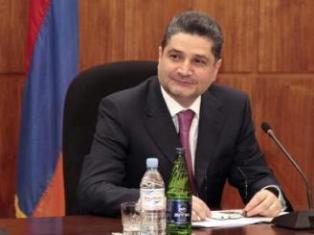 Տիգրան Սարգսյանը հավանել է Արմեն Աշոտյանի ներկայացրած «հակակոռուպցիոն» ծրագիրը