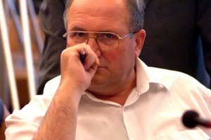 «168 жам»: Вице-спикер парламента Армении предложил рецепт мира