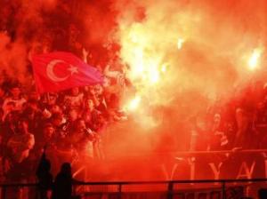 Clashes between Bursaspor, Besiktas FCs in Istanbul