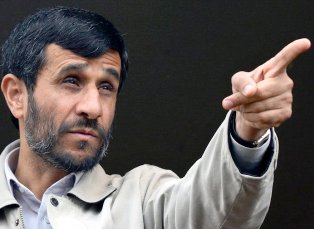 Ahmadinejad: Maradona may become manager of Iranian national team