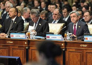 Armenia, Azerbaijan get time-out at OSCE Summit, Heritage rep states