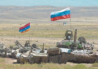 Посол Германии: НАТО спокойно относится к продлению дислокации российской военно