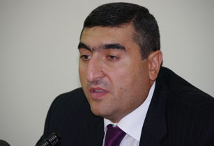 Շիրակ Թորոսյանի պատասխանը վրացական թերթին. Ջավախքում հայ կանայք եւ տղամարդիկ իրա