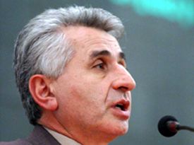 Political forces should agree on Karabakh issue and then put it to vote, opposit