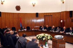 Armenian Government discusses Candle project