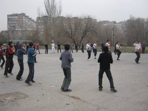 Յուրօրինակ ֆլեշմոբ Վարդան Մամիկոնյանի արձանի մերձակայքում