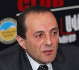Эксперт: Заявление министра обороны Армении о наличии С-300 было месиджем Азерба