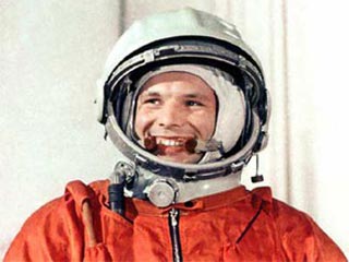 Юрий Гагарин вновь улетел в космос