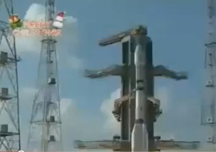 Ракета-носитель взорвалась в воздухе (видео)