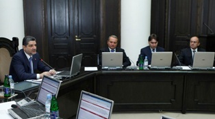 Վարչապետի հանդիմանությունը էկոնոմիկայի նախարարին՝ ծրագրերը պետք է համալիր լինեն