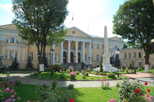 Armenian Embassy looking for Armenians in Dovodedovo blast