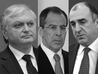 Armenian, Azerbaijani Russian FMs meet in Moscow