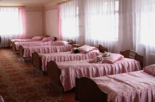 Расходы временного приюта при доме-интернате для бездомных на каждого человека в