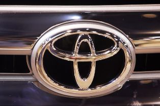 Toyota-ն հետ է կանչում 1,3 միլիոն մեքենա