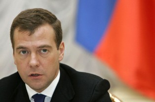 Moscow holds day of mourning for Domodedovo victims