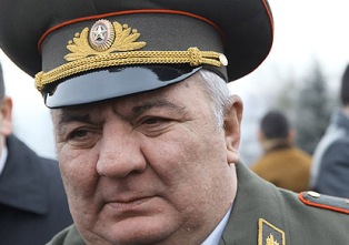 Zhamanak: Chief of Armenian armed forces general staff hospitalized