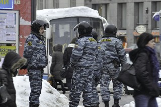 В Санкт-Петербурге порезали и обстреляли двух азербайджанцев