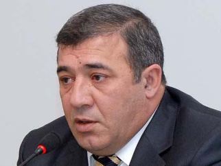 «Ազգ». ԱԺ պատգամավոր Ռուբեն Հայրապետյանն աչքի է ընկնում կոպիտ ու բռի
պահվածքով