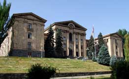 «Ժառանգություն». Երկպալատ խորհրդարանի ստեղծման գաղափարն աբսուրդ է