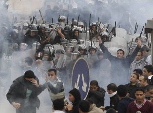 First reporter killed in Egypt unrest