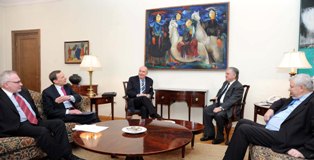 Nalbandian presents results of Jan. 24 meeting to OSCE mediators