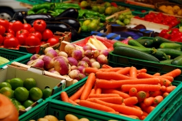 Сельхозпродукция, выращиваемая в Ереване и окрестностях рудников, экологически о