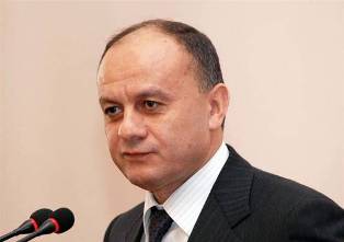 Սեյրան Օհանյան. Մտավորականները ամենաշատ սպասված հյուրերն են բոլոր զորամասերում