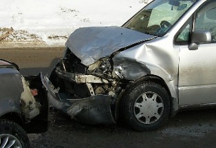 Two injured in three-car collision in Yerevan